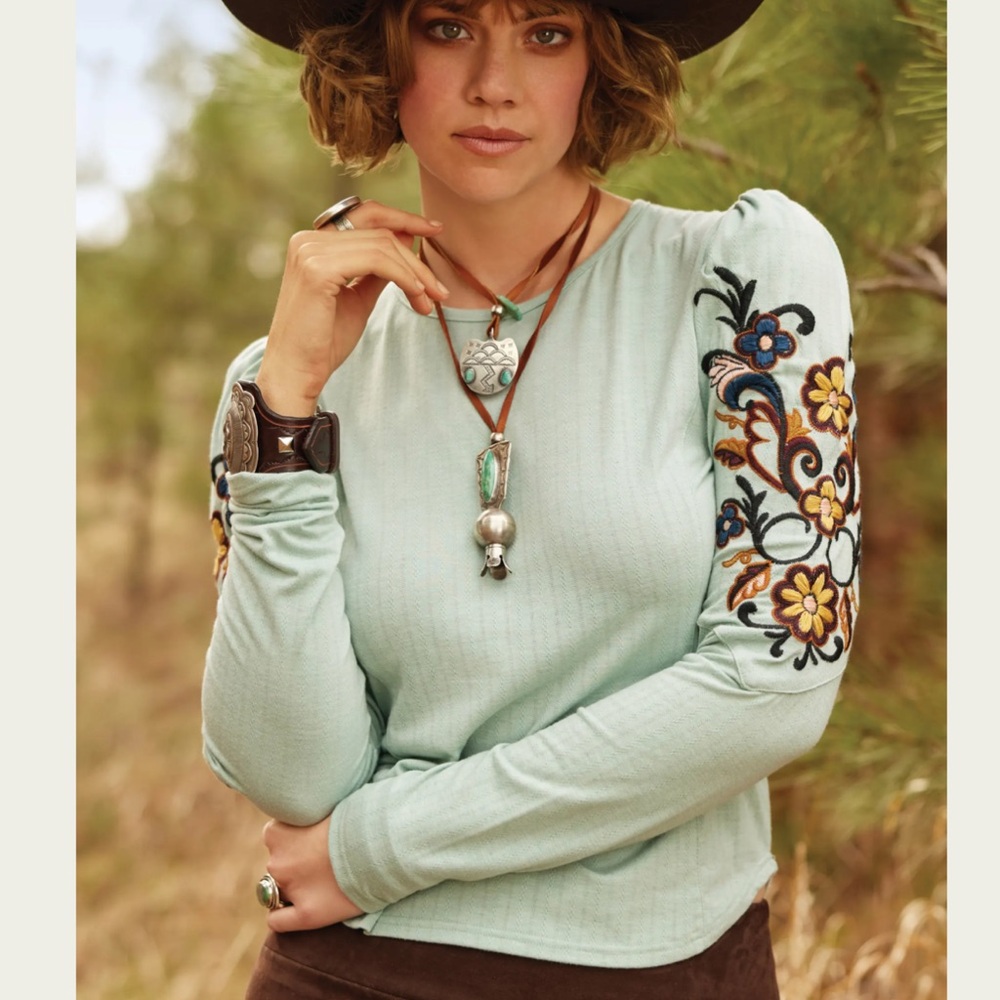 Double D Ranch Lenora long sleeve tee Size Small